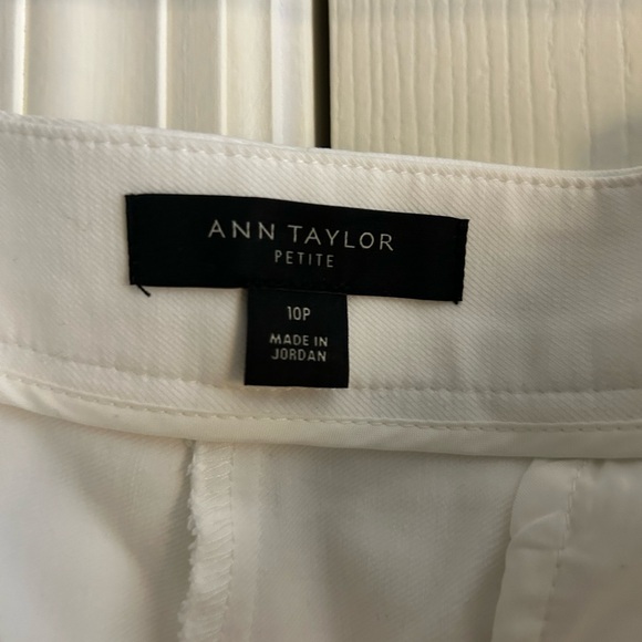 White Capris - Picture 4 of 5